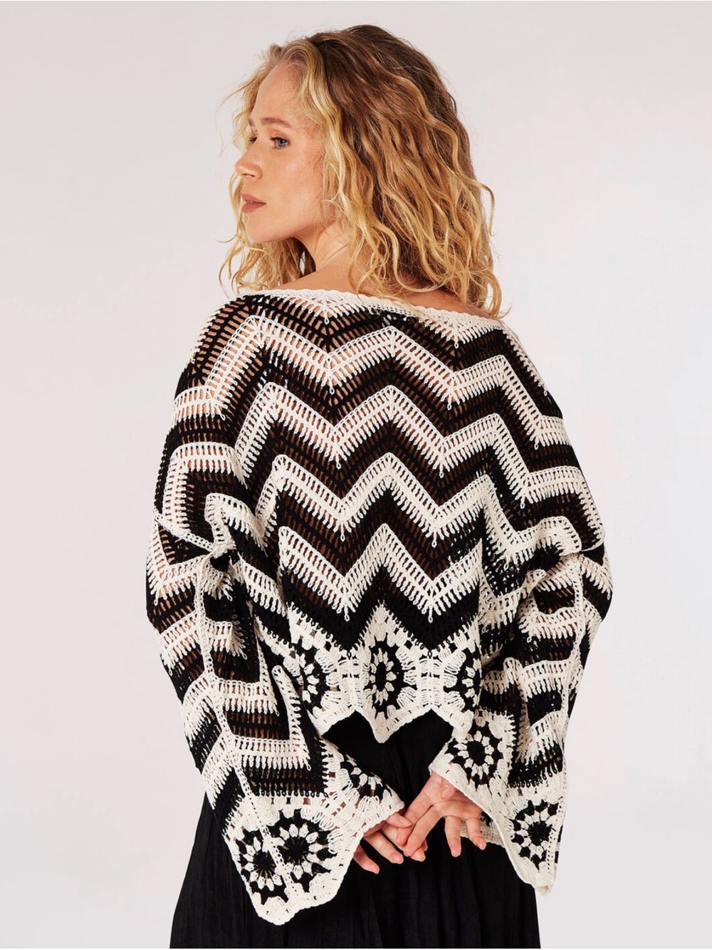 A616. Crochet Chevron Sweater Black & Cream - Picture 2 of 5